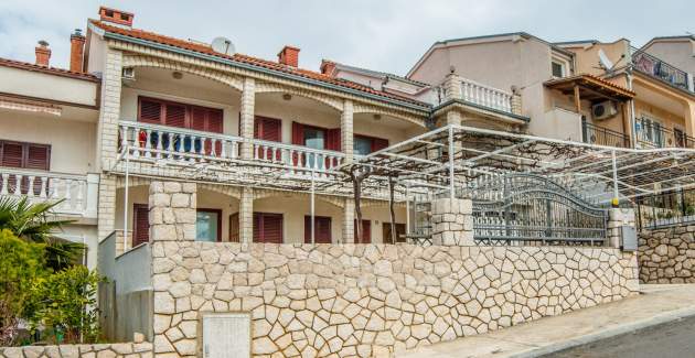 Apartments Baretic / Apartment A3 - Crikvenica