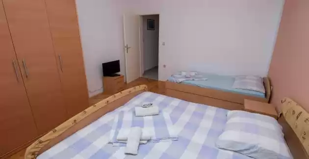 Apartmani Fortuna / Apartman A5 - Lokva Rogoznica