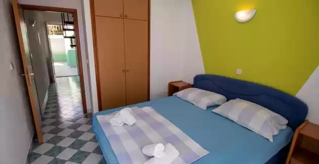 Apartments Fortuna / Apartment A7 - Lokva Rogoznica