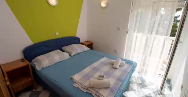 Apartments Fortuna / Apartment A7 - Lokva Rogoznica