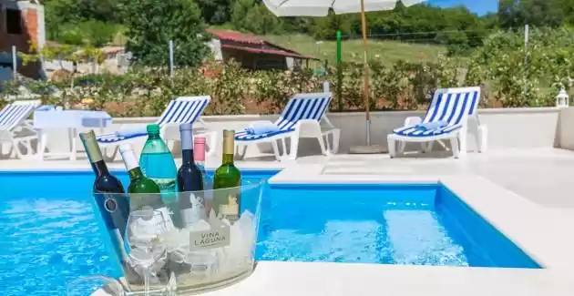 Ferienhaus mit Pool Rita in der Nahe von Porec