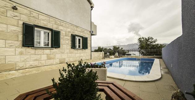 Villa Iva / Apartment A2 - Otok Brač