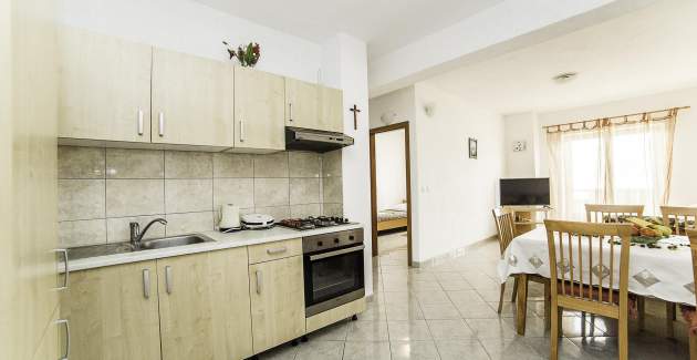 Villa Iva / Apartment A3 - Otok Brač