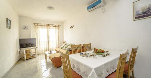 Villa Iva / Apartment A3 - Otok Brač