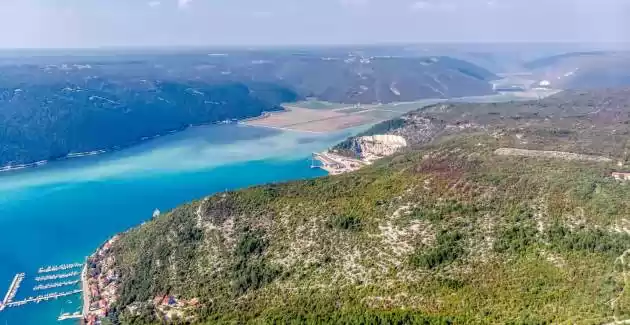  Villa Targeto mit Meerblick