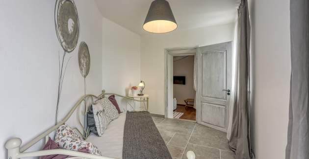  Villa Targetto mit Meerblick