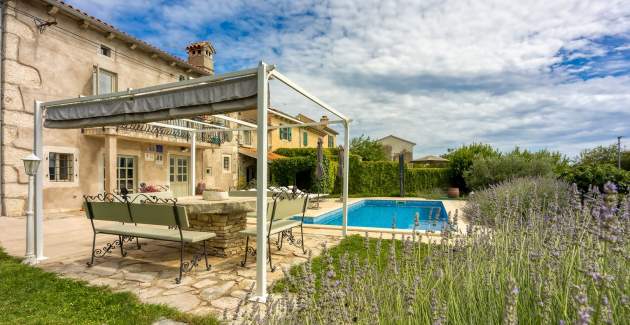  Villa Targetto mit Meerblick
