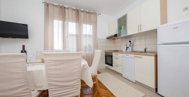 Apartments Ljubica Banjol / Apartment A3 - Insel Rab