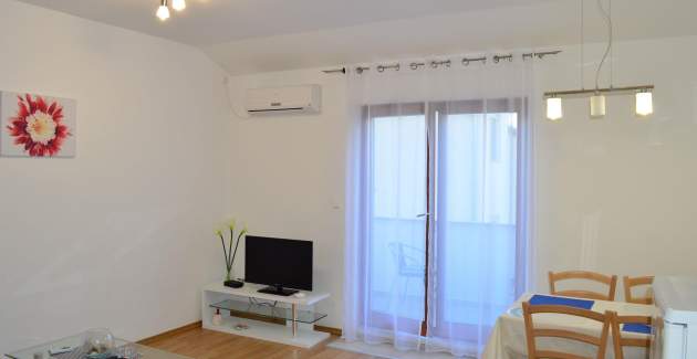 Apartment Vilim A2 Tisno