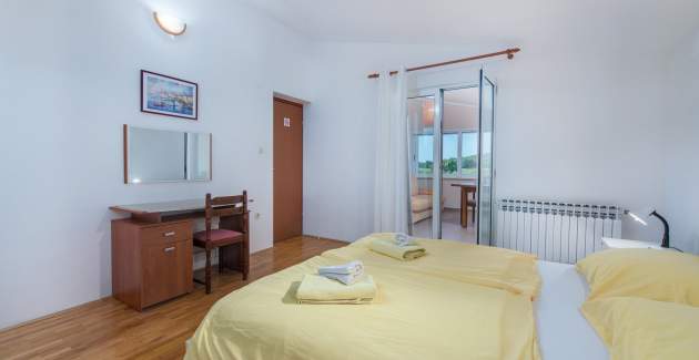 Apartment with Garden View in Villa Anita