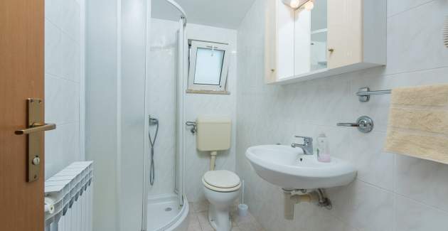 Apartment with Garden View in Villa Anita