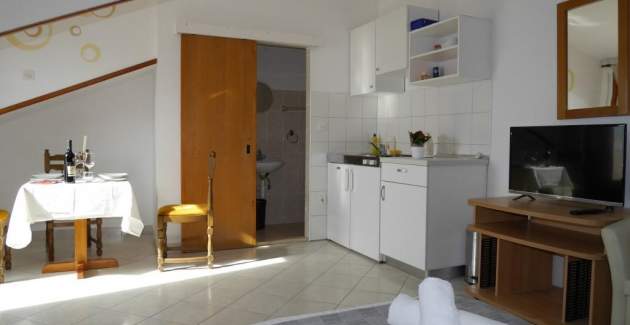 Studio-Ferienwohnung Jure A5 mit Balkon - Jesenice