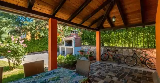 Casa Vacanze Kosuta con Piscina