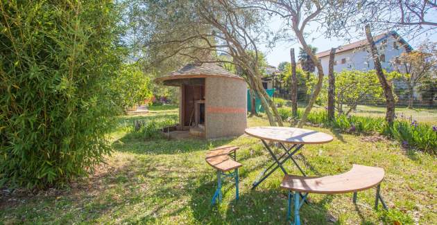 Ferienhaus Heidi con giardino recintato