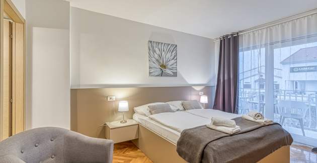 Villa Ladavac / Superior Doppelzimmer mit Balkon S6