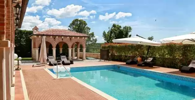 Splendida Villa Carolus con piscina riscaldata 