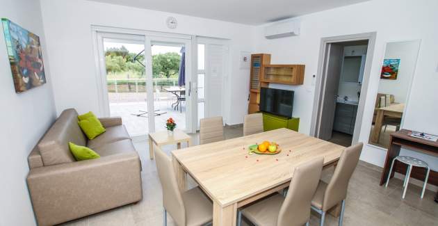 Appartamento Residence Elody I al Piano Terra con Terrazza