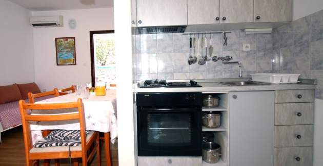 Two bedrooms Apartment Stanko A2 B in Tisno