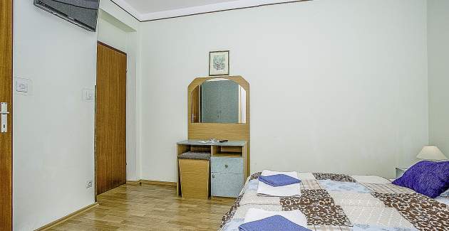 Villa Padova Dreibettzimmer S6 Rab