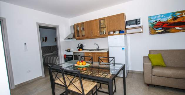 Appartamento Residence Elody V con 3 camere da letto con Terrazza e Vista Piscina