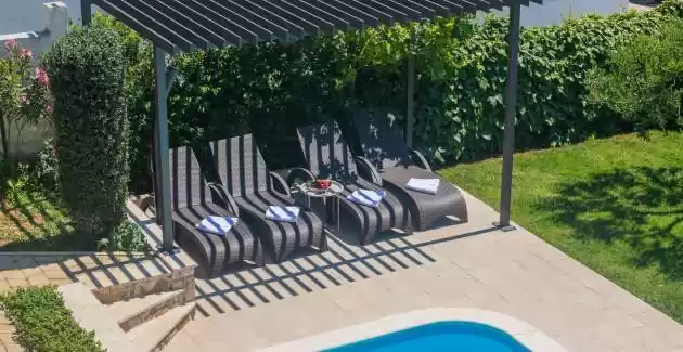 Ferienwohnung Luna mit Pool 