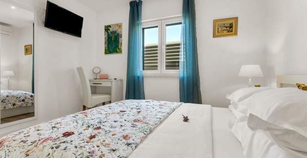 Villa di lusso Festina Lente a Makarska con piscina riscaldata