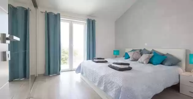  Luxury villa Retro