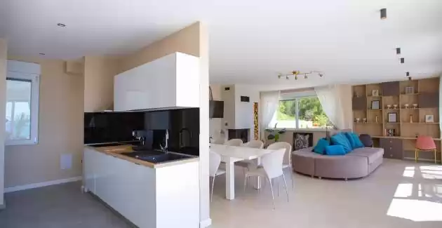 Luxury villa Astraeus