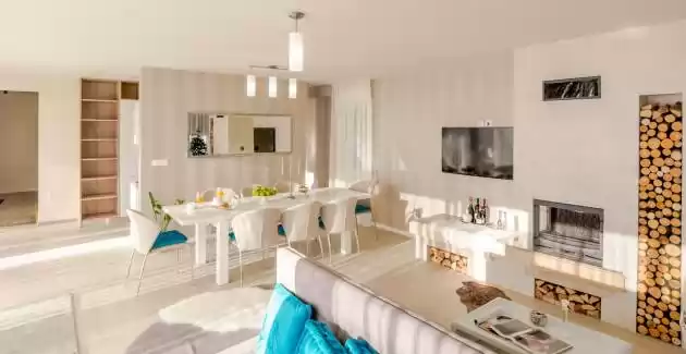Luxury villa Astraeus