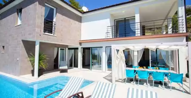 Luxury villa Astraeus