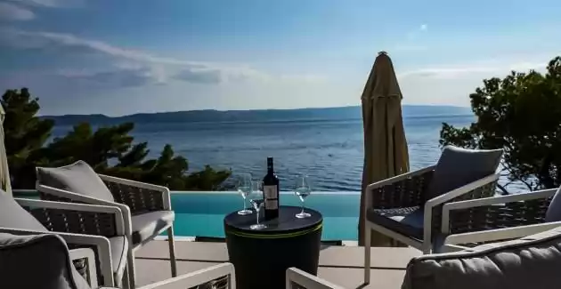 Seafront Luxury Villa Bacana in Brela