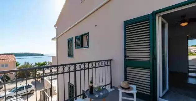Villa Marinovic fronte spiaggia a Korcula
