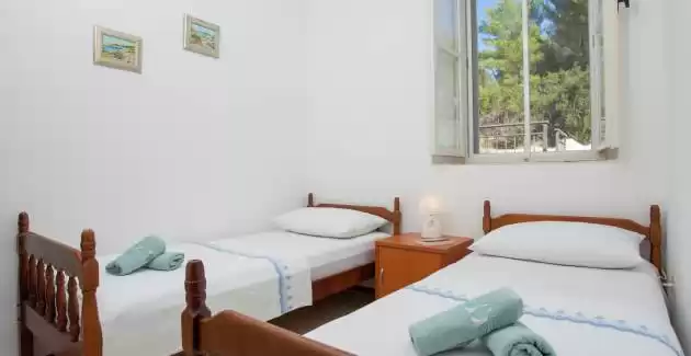 Villa Lovely maiden near Vela Luka, pool
