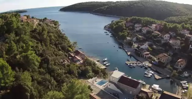 Villa Lovely maiden near Vela Luka, pool