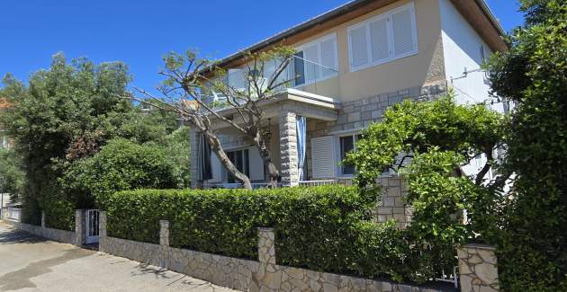 Apartment Coraline on Korcula, seafront