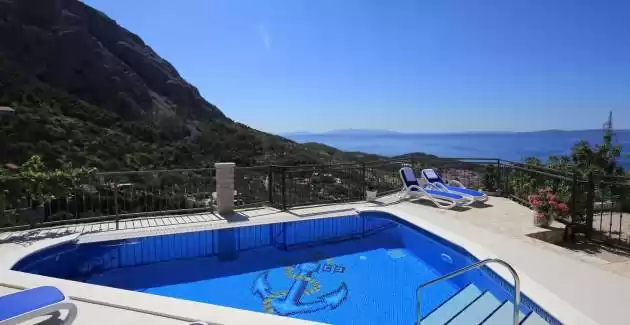 Villa Ivo i Bepo with heated pool in Makarska