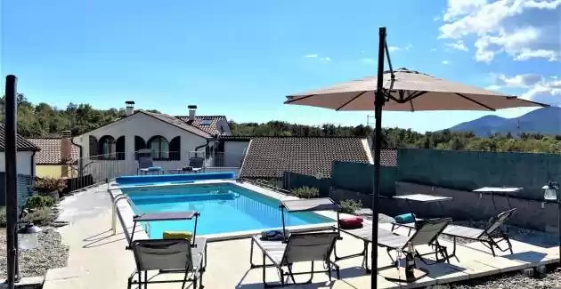 Villa Salvia with pool - Poljane