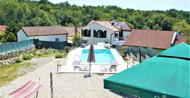 Villa Salvia mit Pool - Poljane