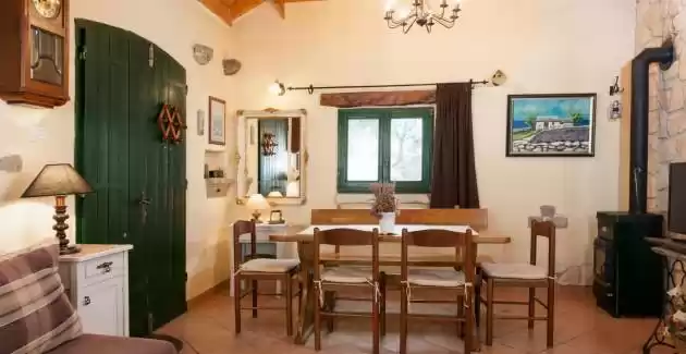 Casa vacanza Davor con jacuzzi a Makarska