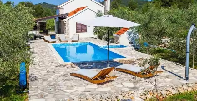 Villa Mariela