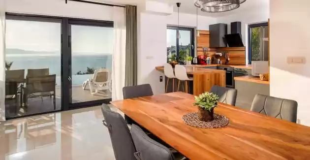 Luxury villa Leona 