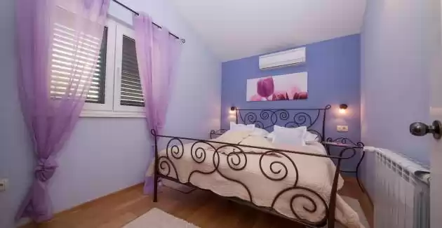  Holiday house Mars in Podgora, jacuzzi