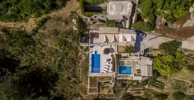 Villa Nareste mit beheiztem Pool