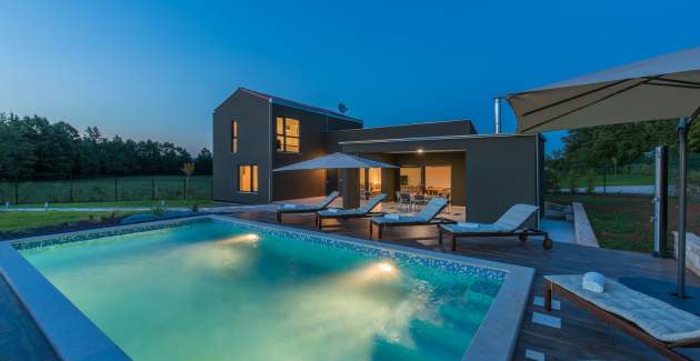 Villa di lusso Terra con piscina privata in Istria