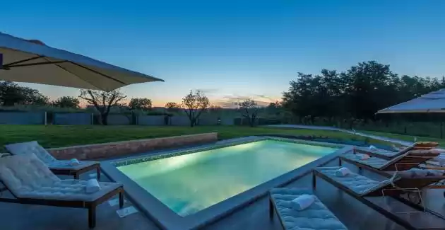 Villa di lusso Terra con piscina privata in Istria