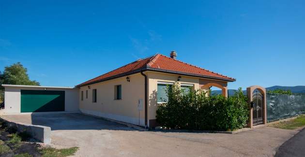 Luxusvilla Six Brothers mit privatem Pool in Imotski