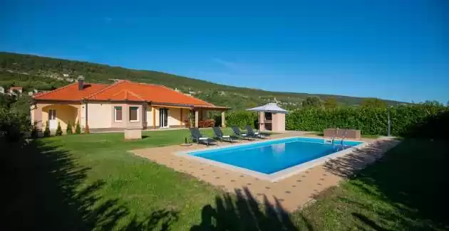 Luksuzna vila Six Brothers s privatnim bazenom u Imotskom