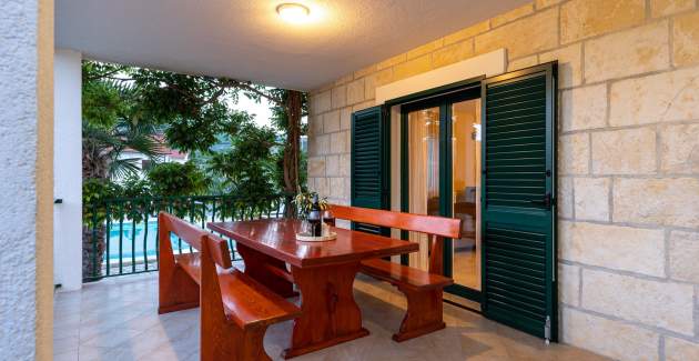 Villa Josip mit privatem Pool in Omis