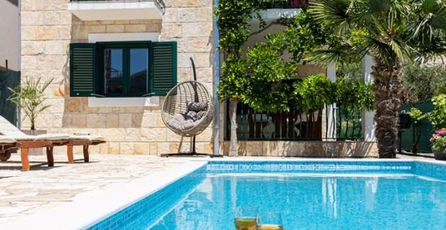 Villa Josip mit privatem Pool in Omis