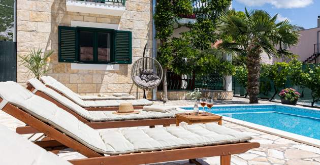 Villa Josip mit privatem Pool in Omis